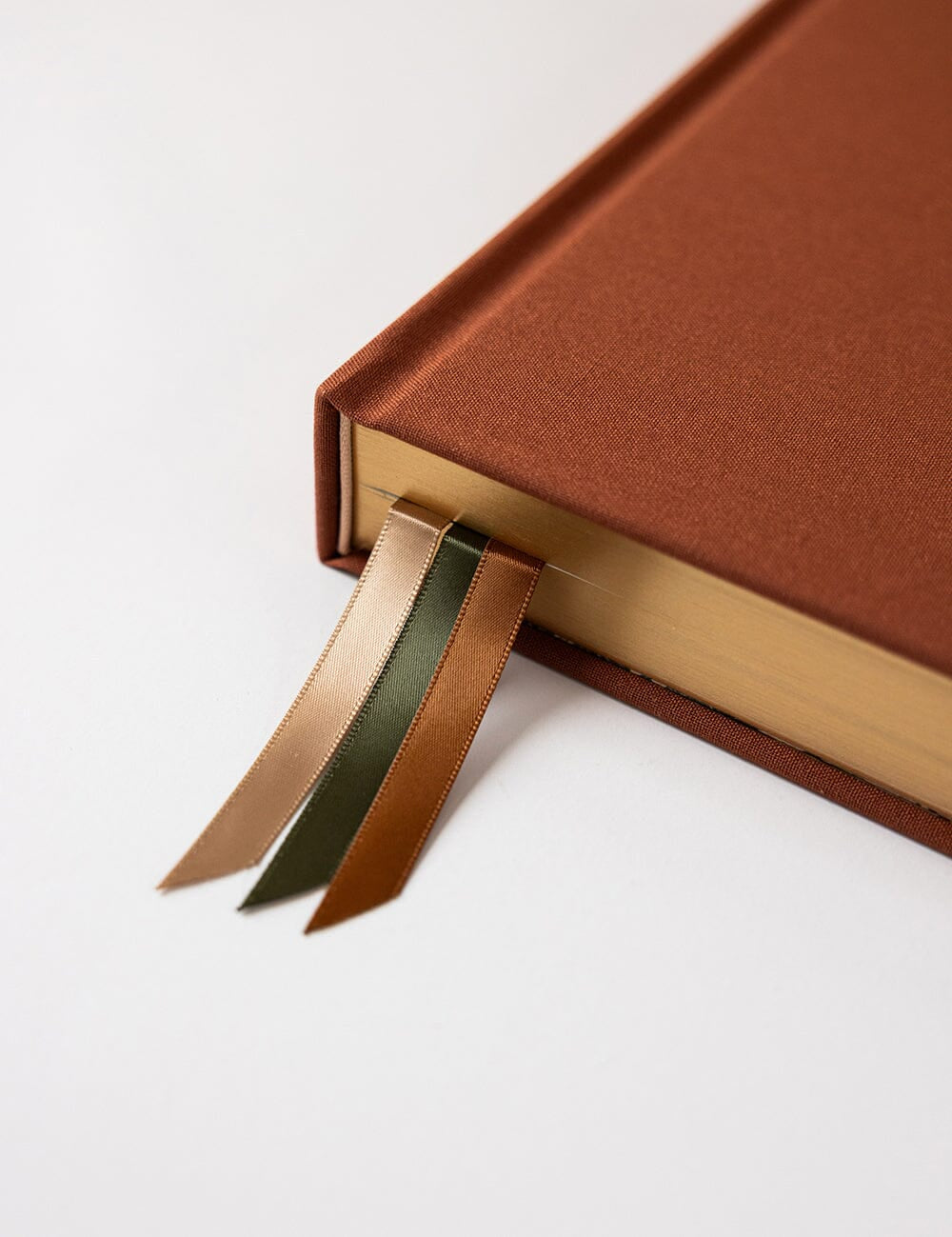 2026 Day to a Page Large Linen Bound Planner - Bronze - Pure Apotheca