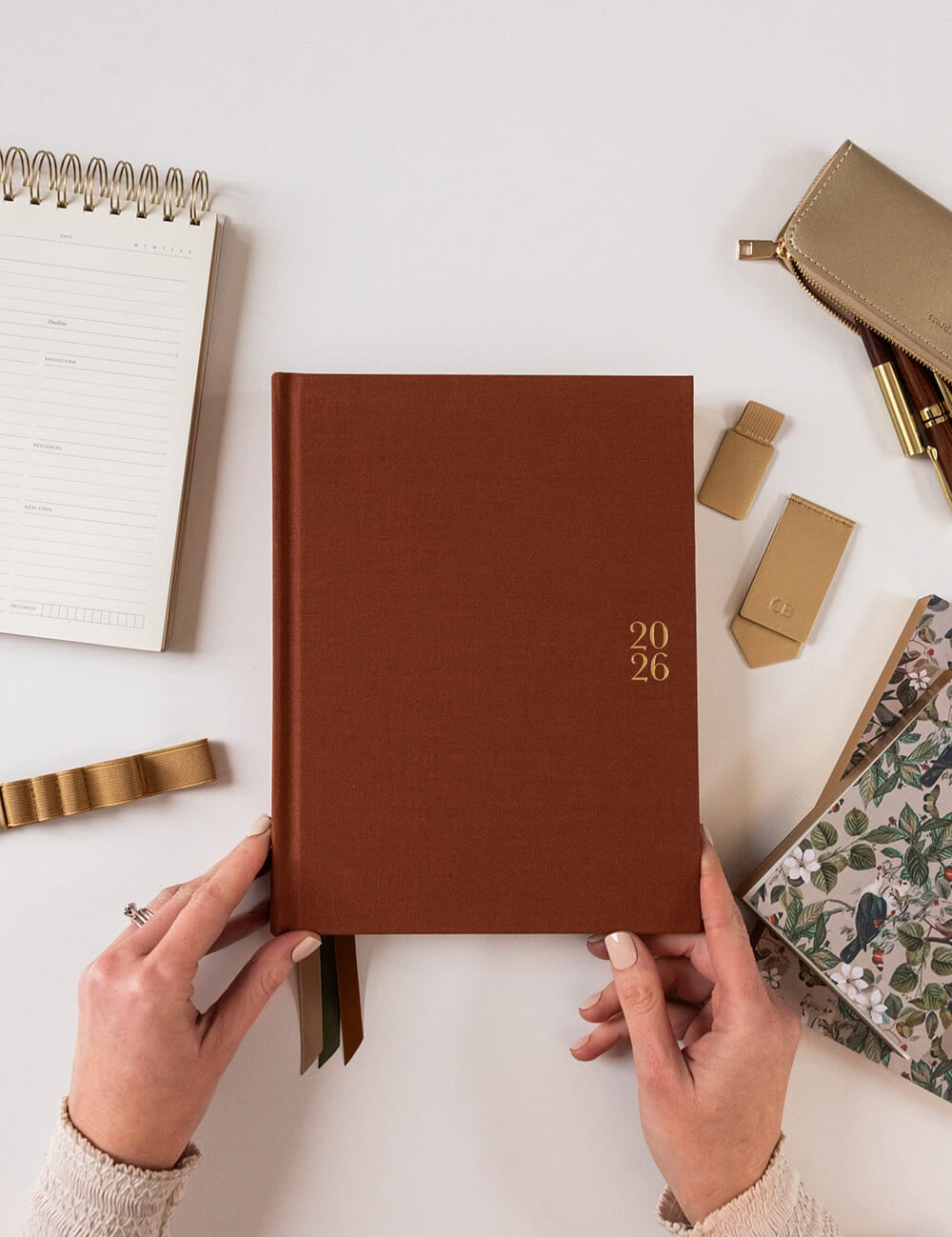 2026 Day to a Page Large Linen Bound Planner - Bronze - Pure Apotheca