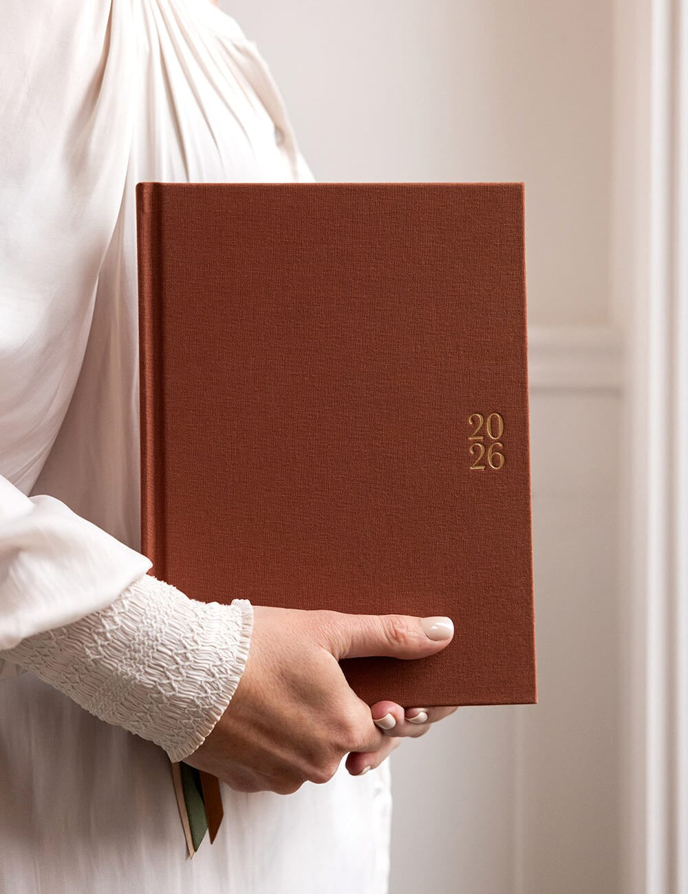 2026 Day to a Page Large Linen Bound Planner - Bronze - Pure Apotheca