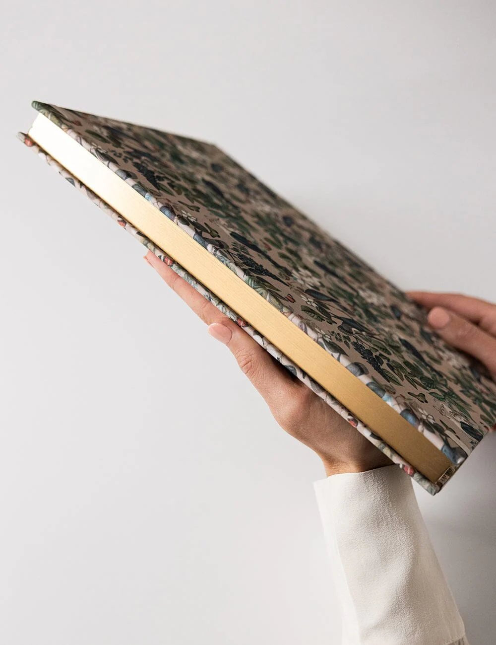 2026 Desktop A4 Linen Bound Planner - Botanical Grove - Pure Apotheca