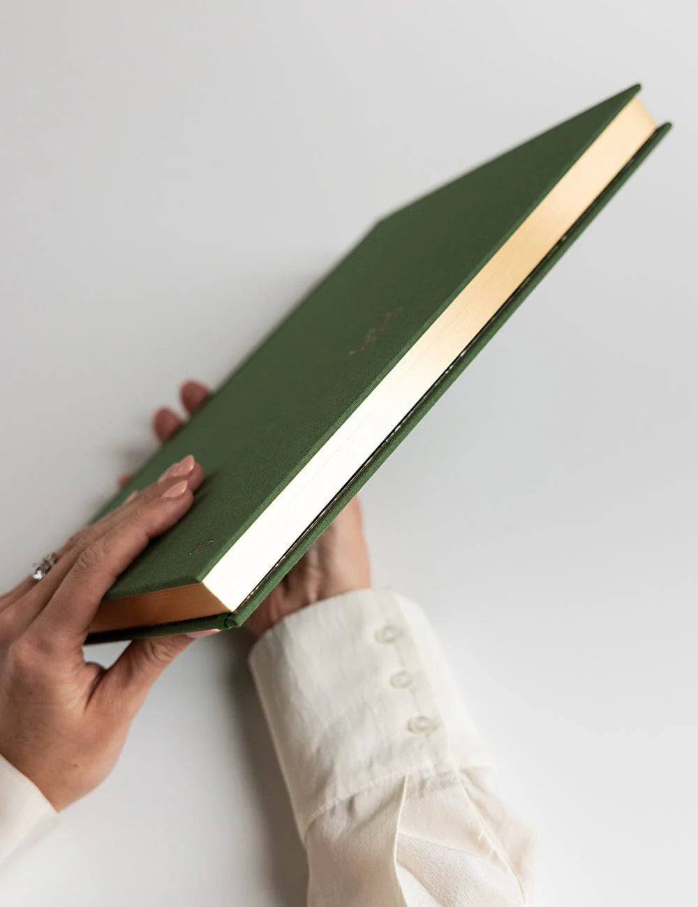 2026 Desktop A4 Linen Bound Planner - Finch - Pure Apotheca
