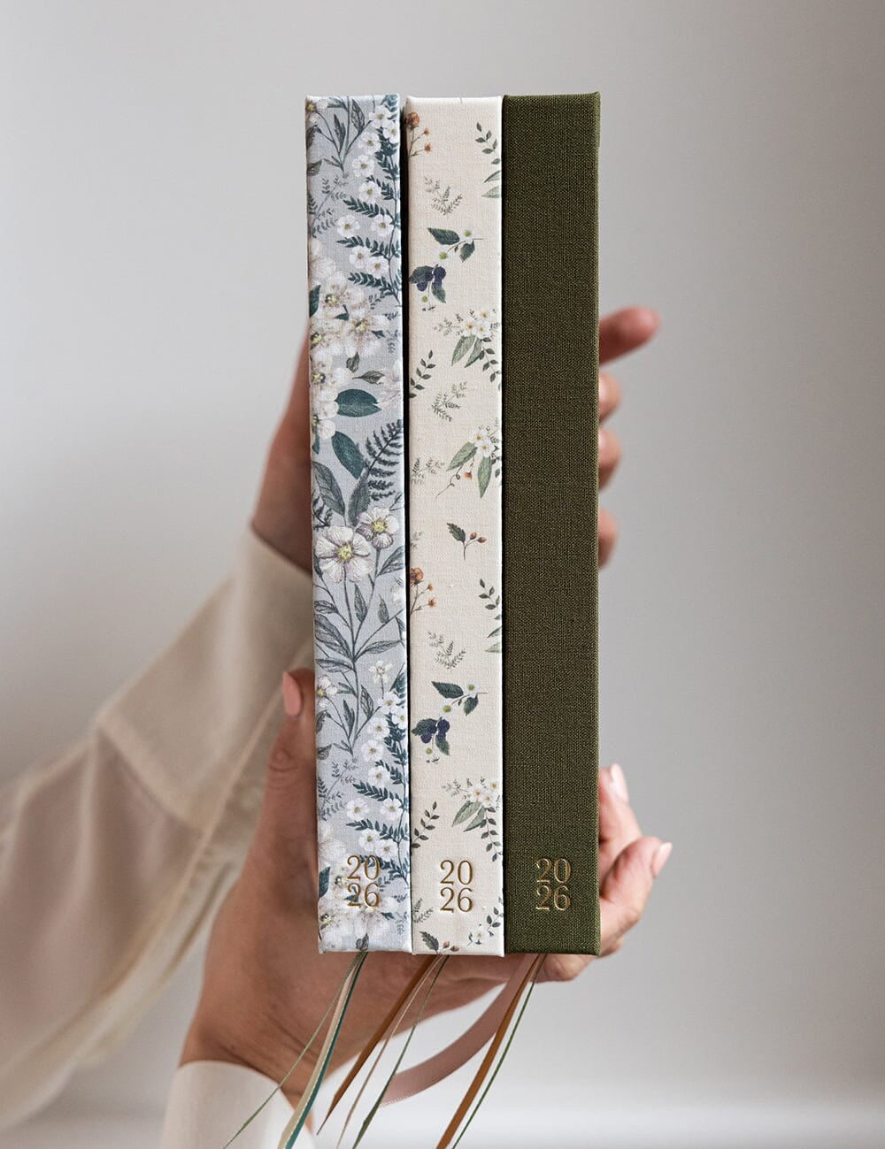 2026 Desktop Linen Bound Planner - Hunter Green - Pure Apotheca