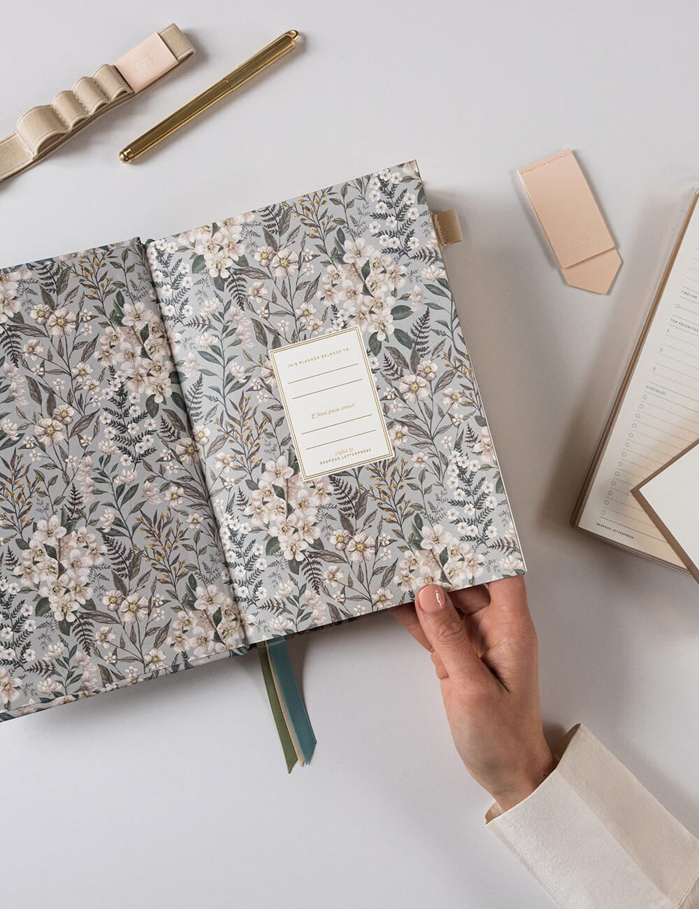 2026 Desktop Linen Bound Planner - Ivory Garden - Pure Apotheca