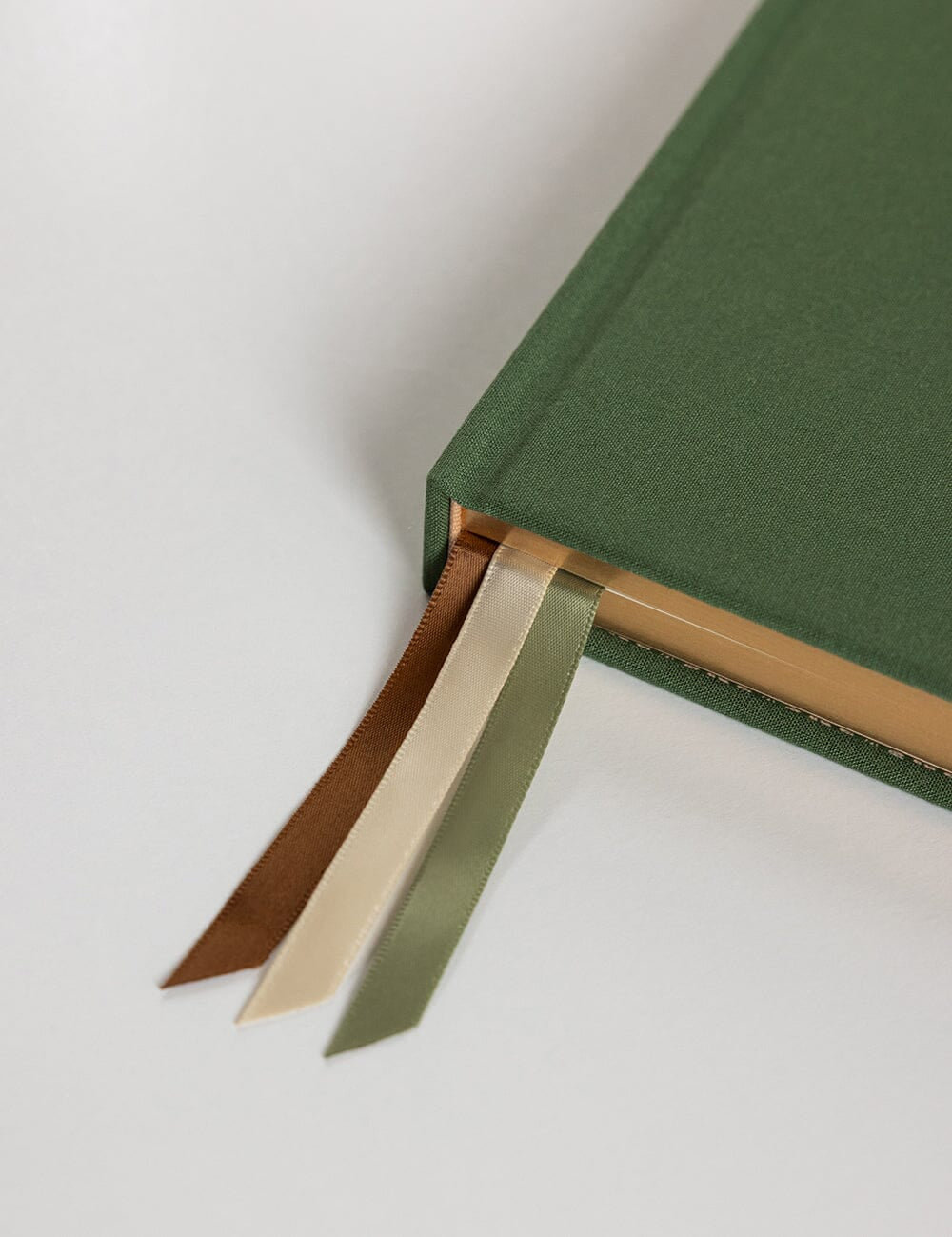 2026 Weekly Academic Student Linen Bound Planner - Finch - Pure Apotheca