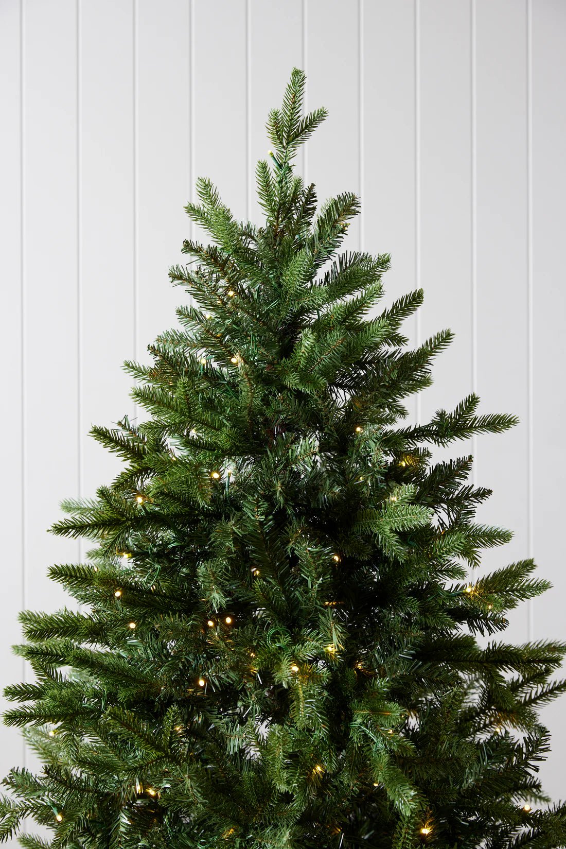 6 FT EVERGREEN TREE - 340 LED - Pure Apotheca