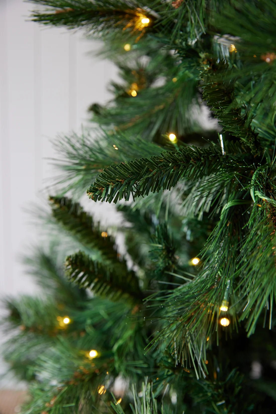 7.5FT DOUGLAS FIR GREEN TREE - 420 LED - Pure Apotheca