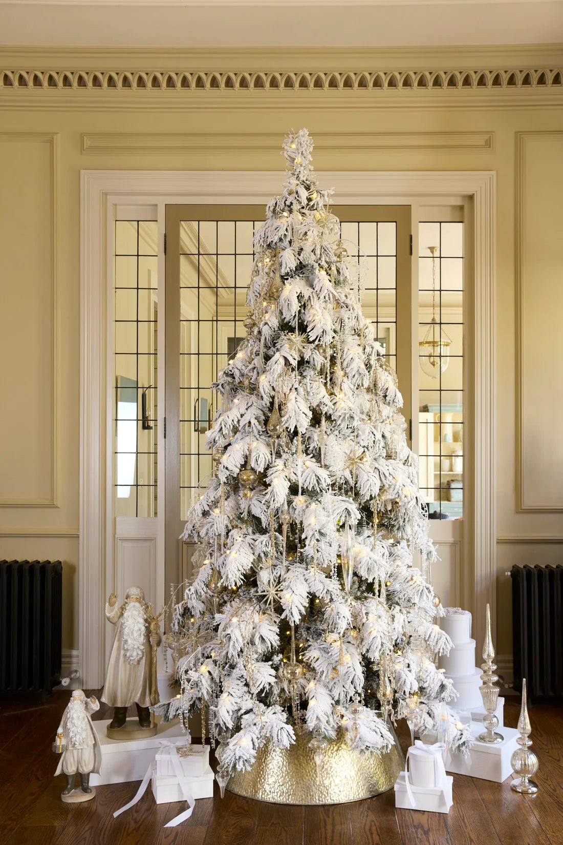 9 FT WINTER FIR SNOW TREE - 650 LED - Pure Apotheca