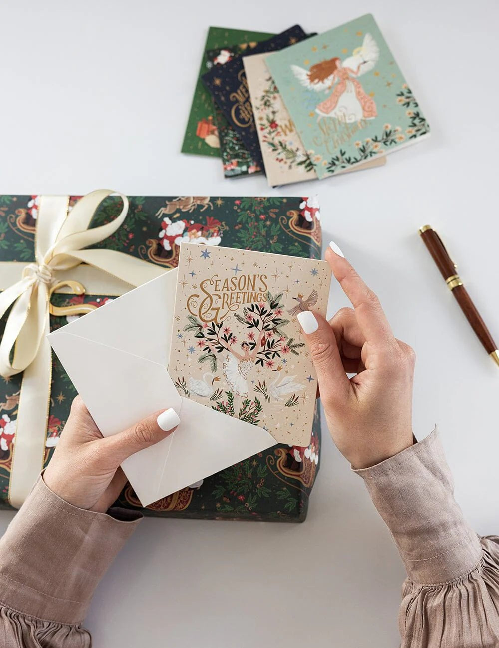 An Enchanted Christmas Christmas Card Box Set 6pk - Pure Apotheca
