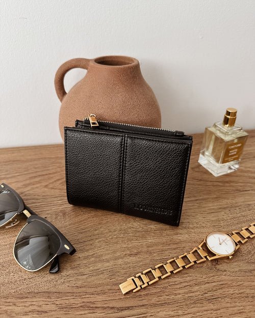 Blondie Wallet Black - Pure Apotheca
