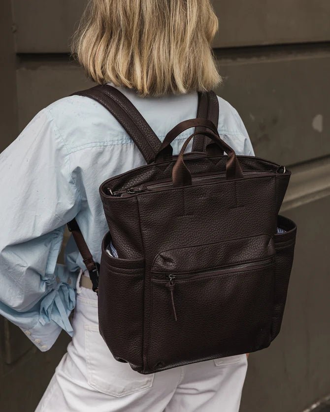 Bronx Backpack Chocolate - Pure Apotheca