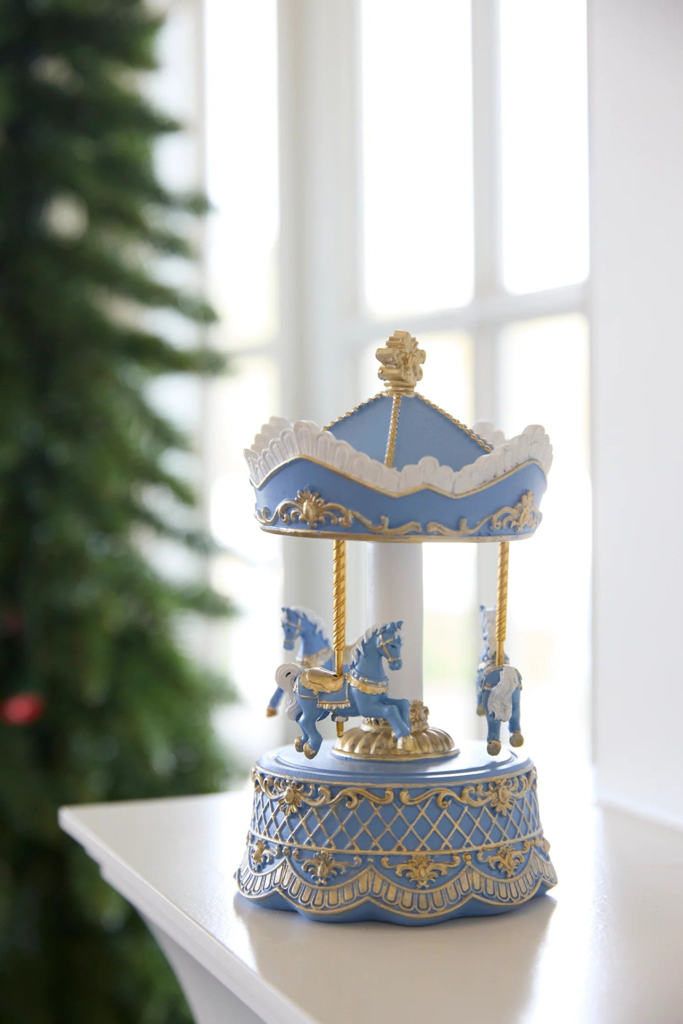 EXQUISITE BLUE AND WHITE CAROUSEL - Pure Apotheca