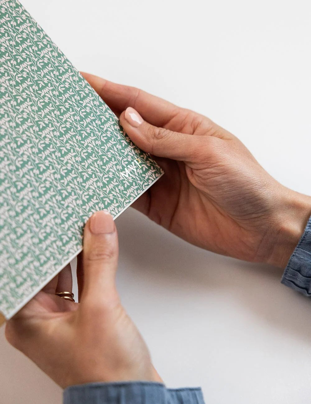 Finch Bramble Notepad Desktop Jotter - Pure Apotheca