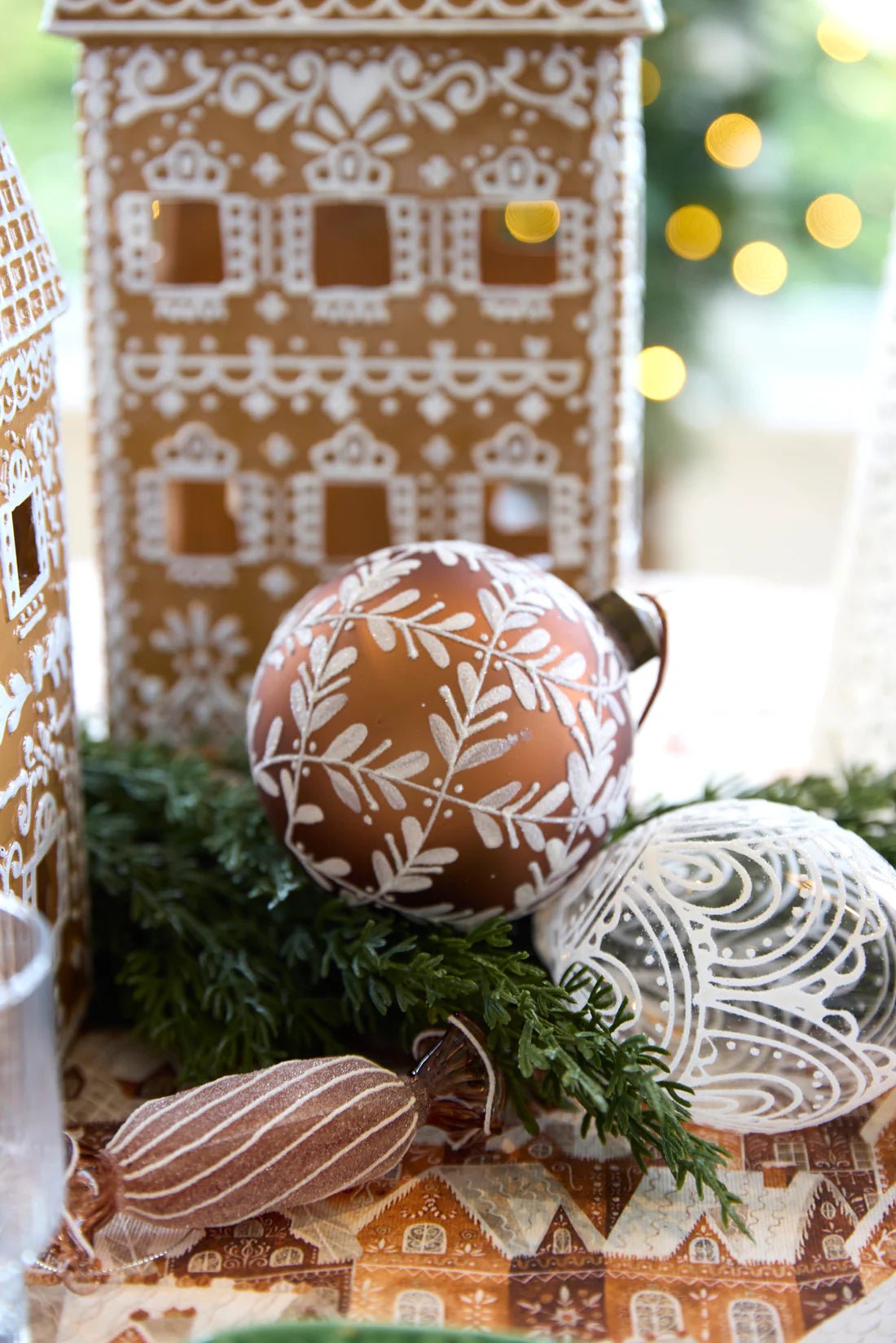 FROSTED GINGERBREAD SWIRL LOLLY ORNAMENT - Pure Apotheca