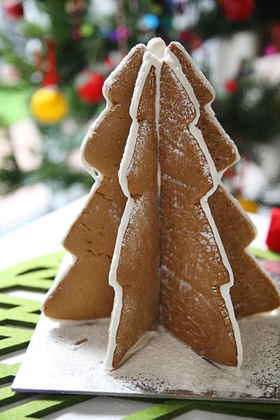 Gingerbread Folk Gingerbread Tree Kit 550g - Pure Apotheca