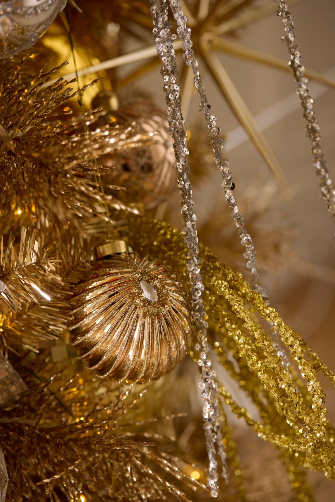 GOLD REGAL JEWEL BAUBLE - Pure Apotheca