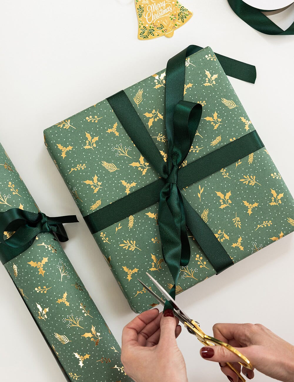 Golden Holly (Gold Foil) Gift Wrap Roll 3m - Pure Apotheca