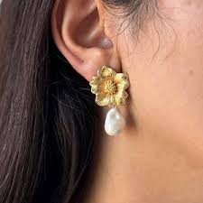 Idora Flower Pearl Earring - Pure Apotheca