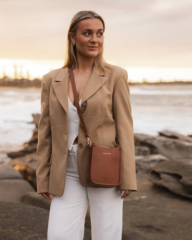 Parker Logo Phone Bag Tan - Pure Apotheca