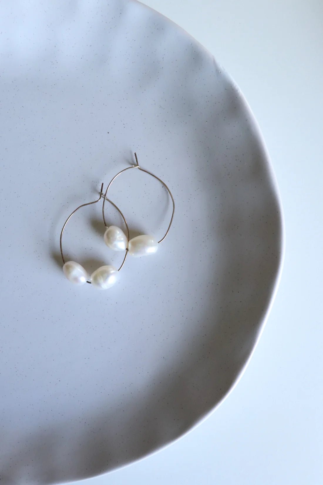 Isabella 14K Gold Freshwater Pearl Earrings - Pure Apotheca