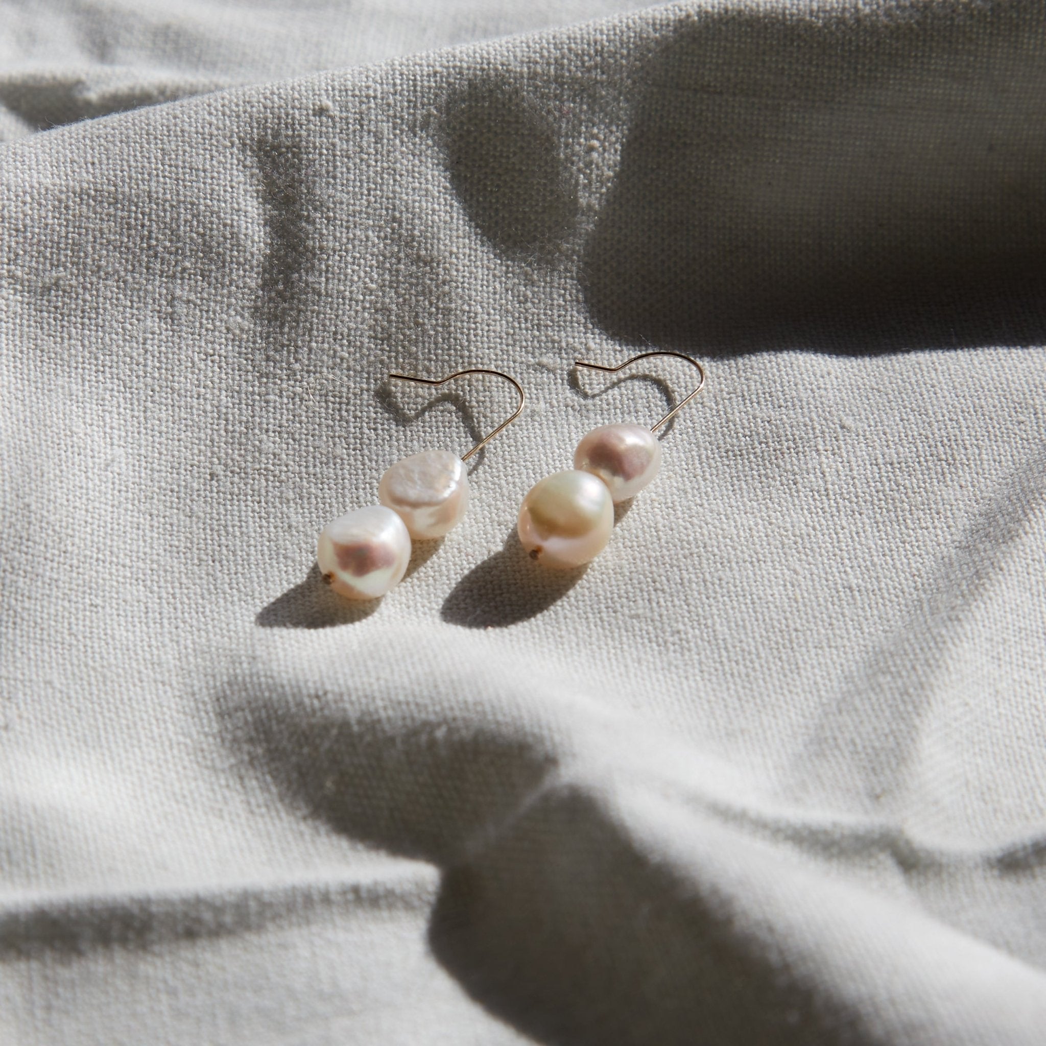 Margot 14K Gold Freshwater Pearl Earrings - Pure Apotheca