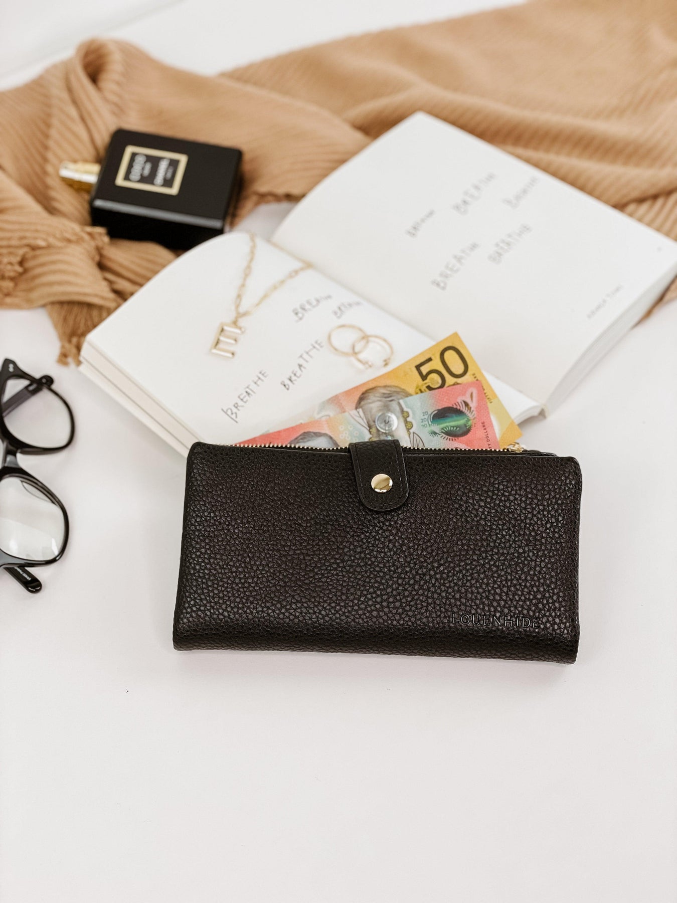 Stella Black Wallet - Pure Apotheca