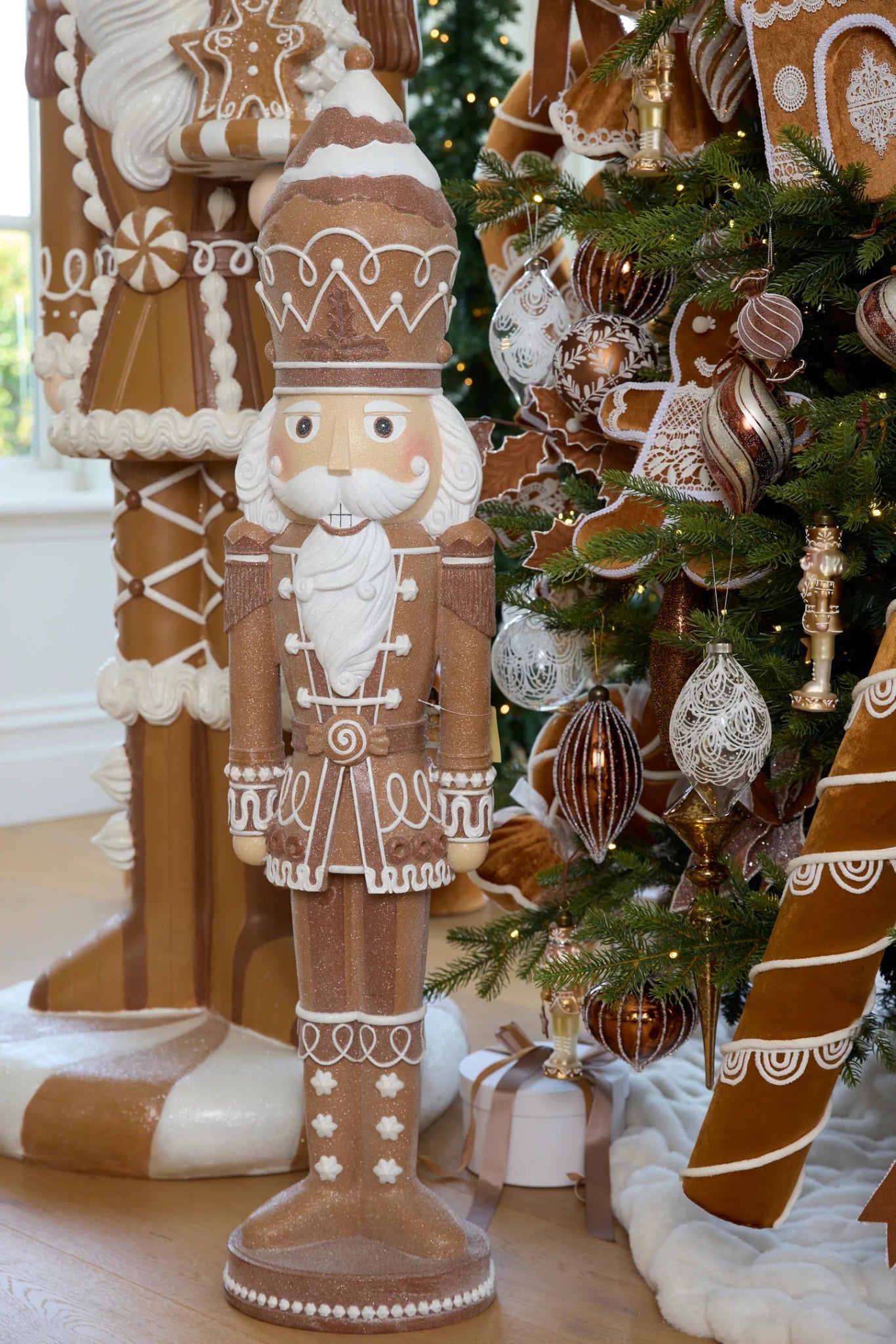 109 CM LED PIPED GINGERBREAD NUTCRACKER - Pure Apotheca