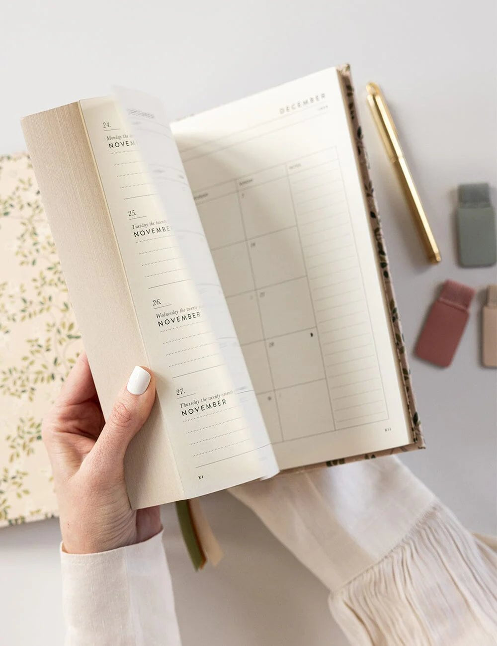 2025 Desktop Linen Bound Planner White Blossoms - Pure Apotheca