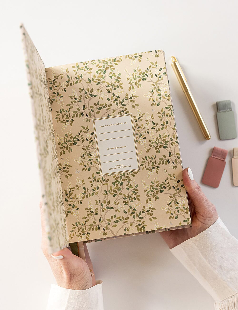 2025 Desktop Linen Bound Planner White Blossoms - Pure Apotheca