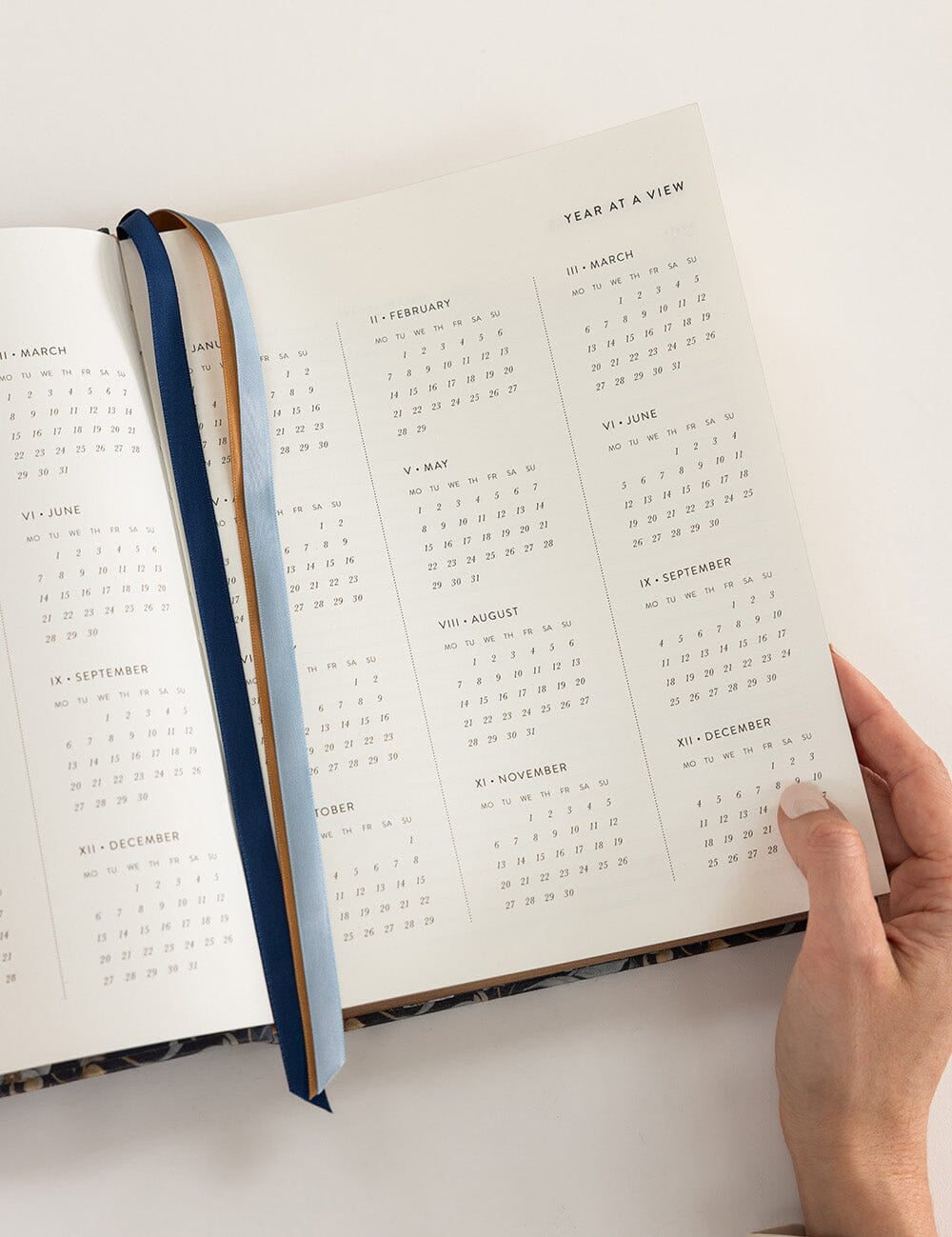 2027 Day to a Page Large Planner - Somerset Estate - Pure Apotheca