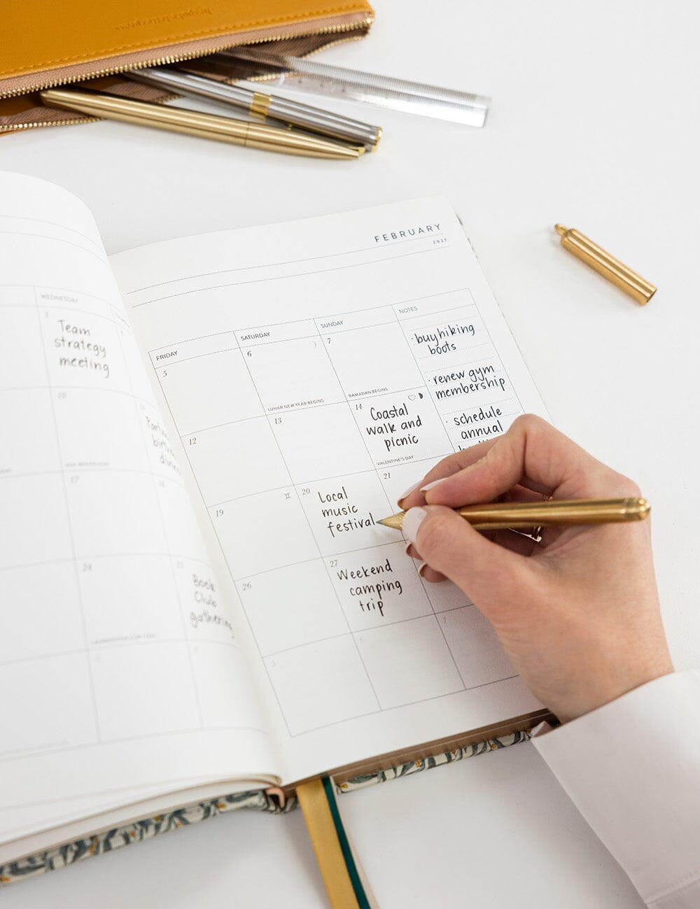 2027 Desktop Planner Golden Wattle - Pure Apotheca