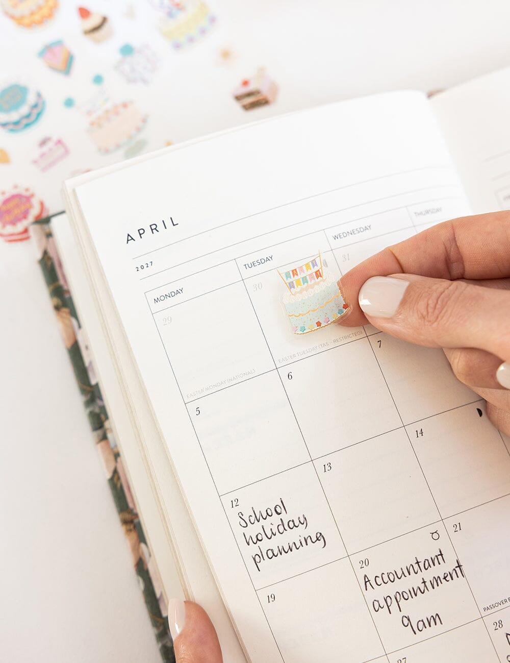 2027 Petite Planner - Ashbourne Garden - Pure Apotheca