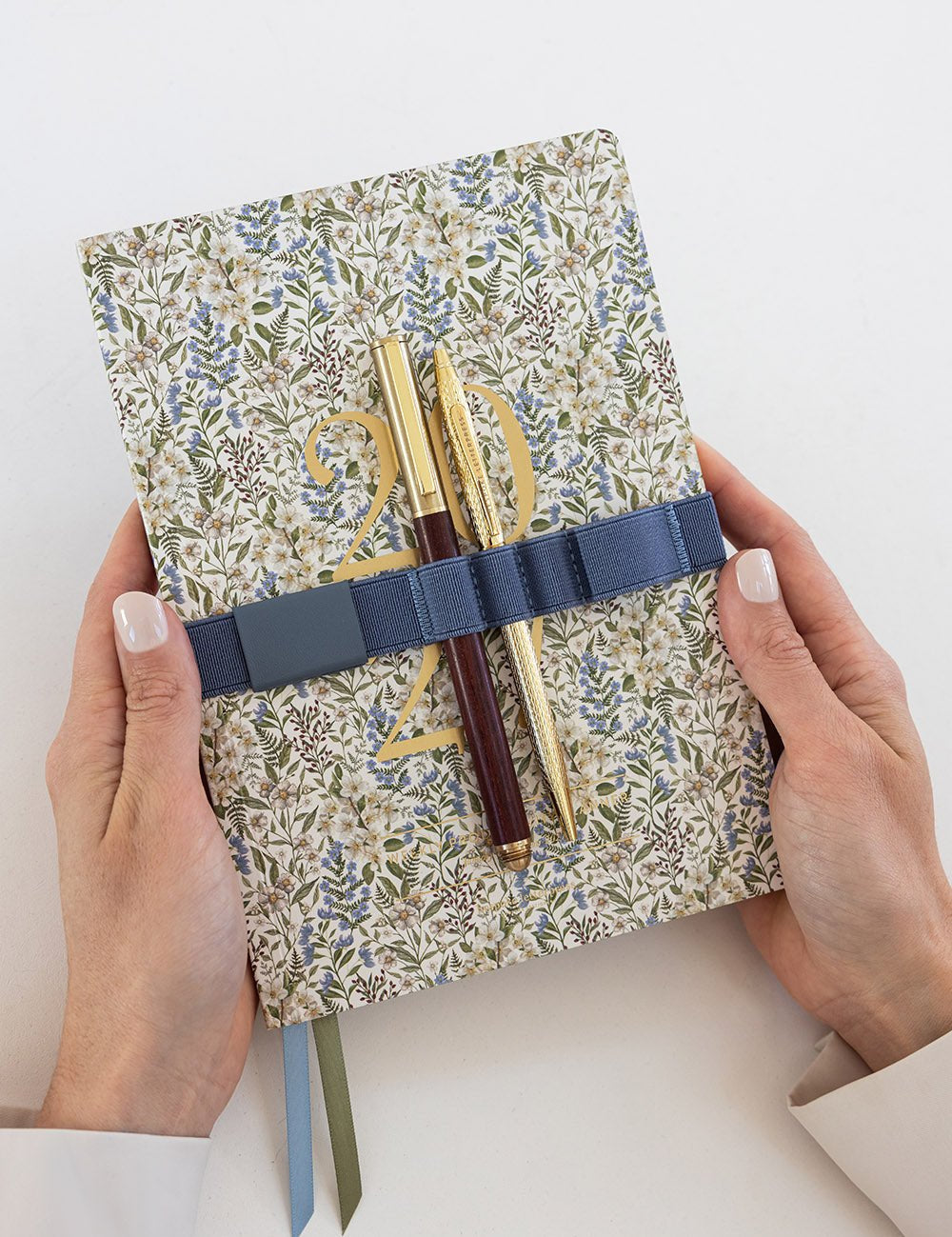 2027 Weekly Productivity Planner - Forget Me Not - Pure Apotheca