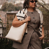 Audrey Bucket Bag Vanilla