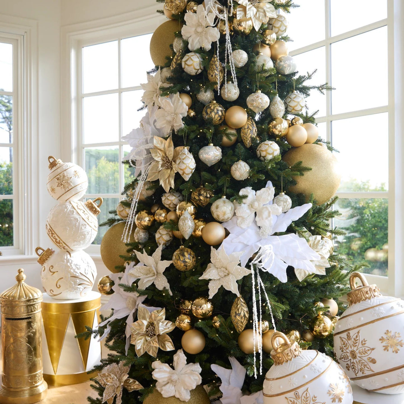 49 CM LED WHITE SNOWFLAKE BAUBLE DECOR - Pure Apotheca