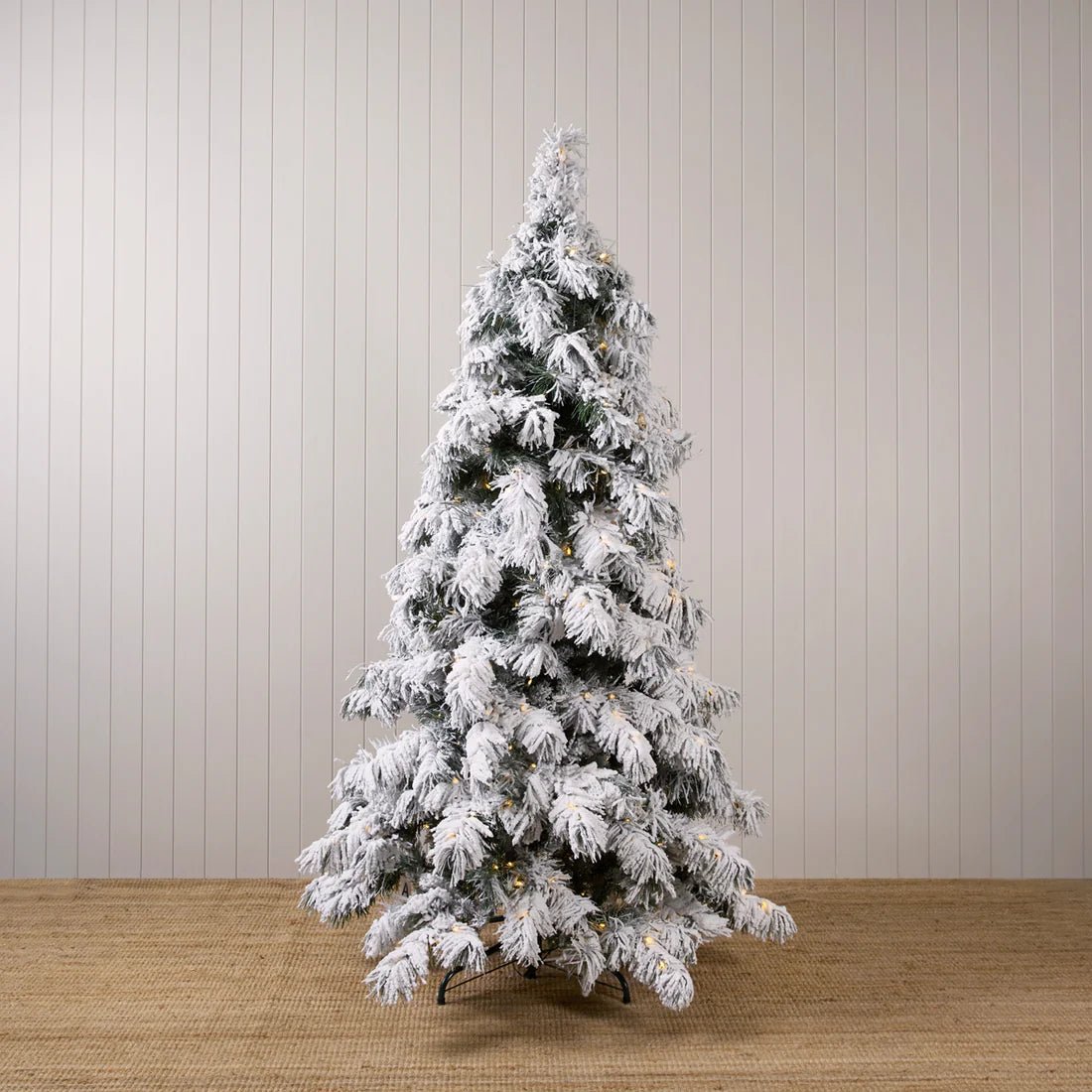 7 FT WINTER FIR SNOW TREE - 400 LED - Pure Apotheca