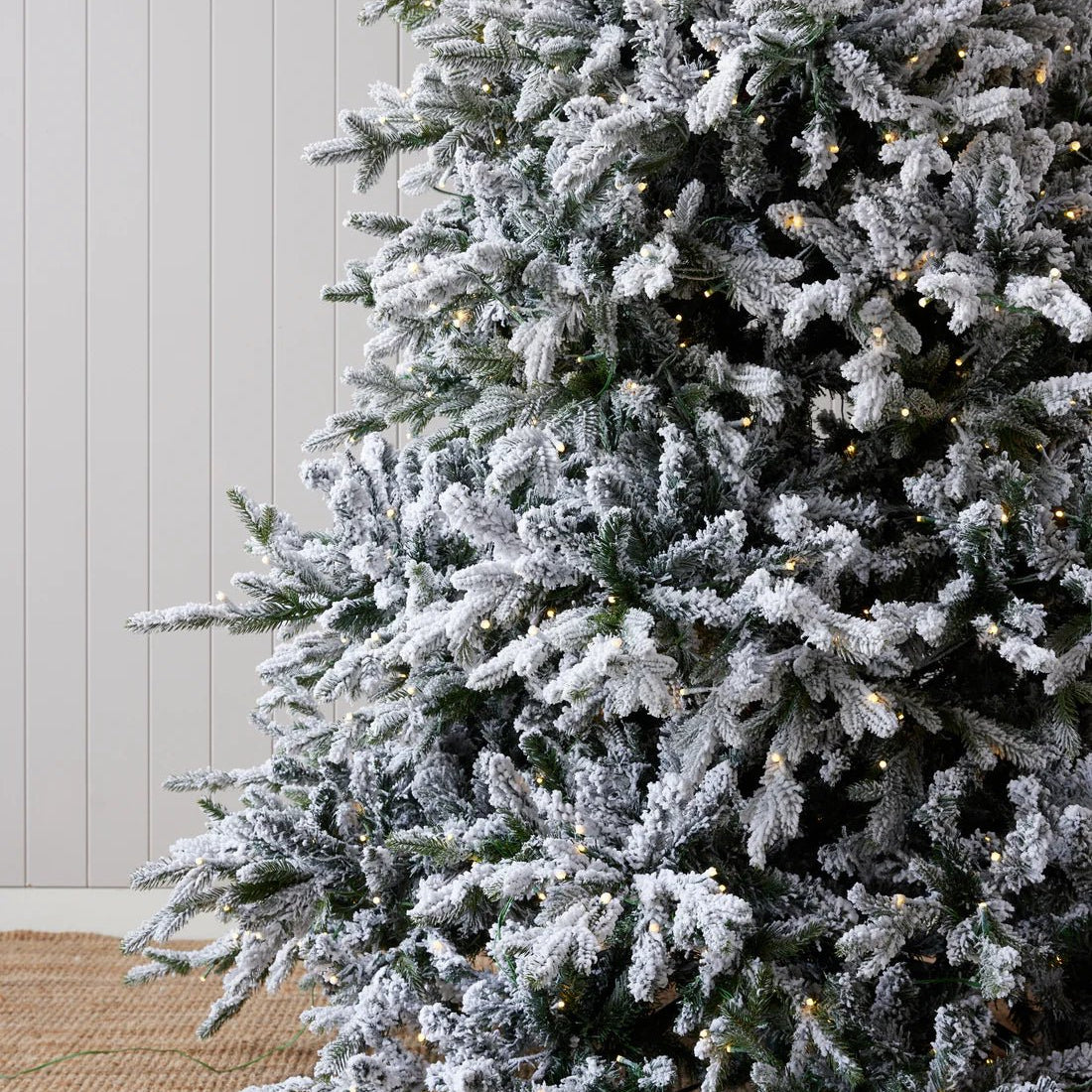 9 FT NORWEGIAN PINE SNOW TREE - 1220 LED - Pure Apotheca