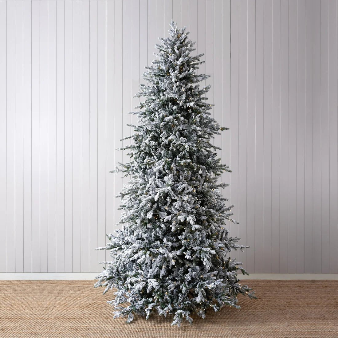 9 FT NORWEGIAN PINE SNOW TREE - 1220 LED - Pure Apotheca