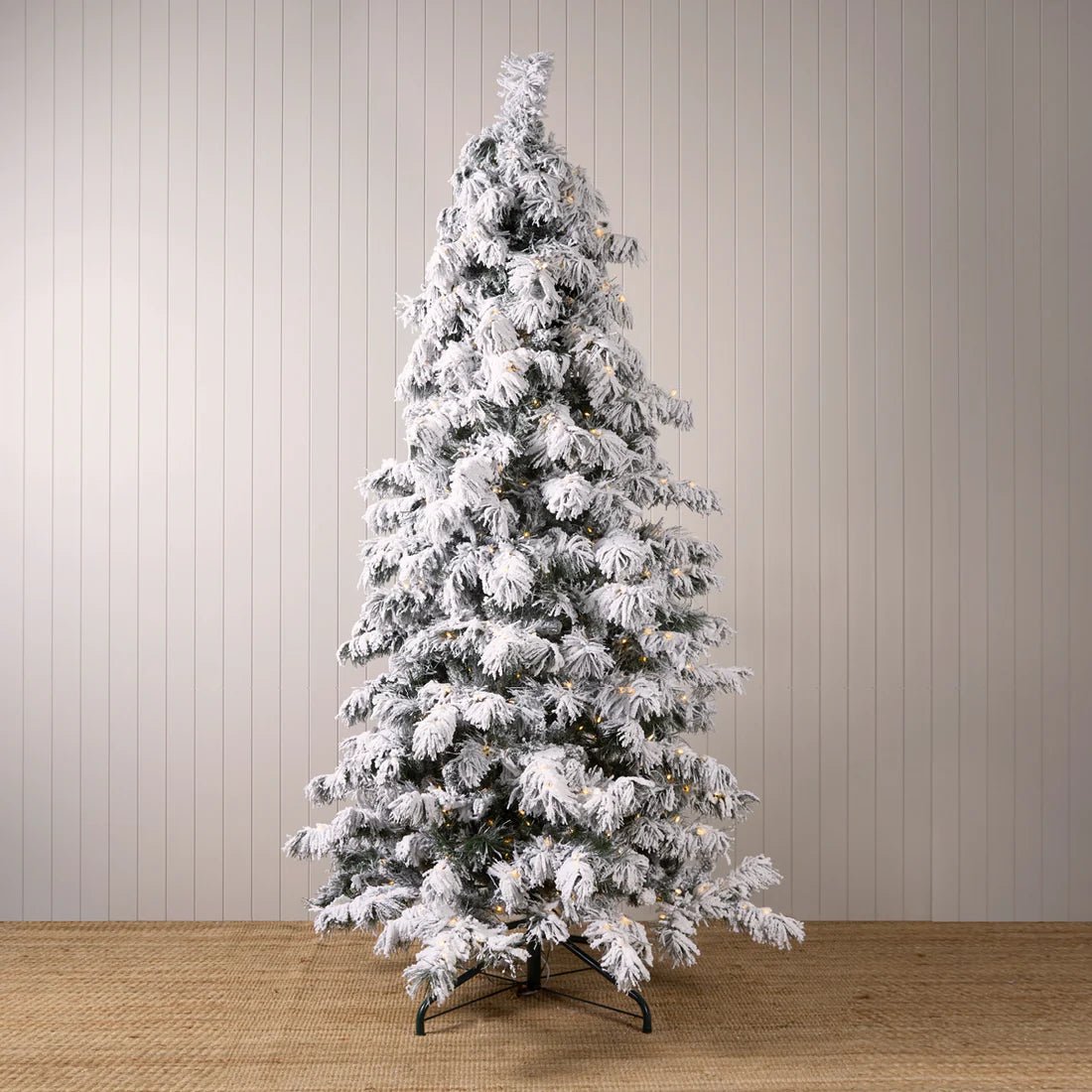 9 FT WINTER FIR SNOW TREE - 650 LED - Pure Apotheca