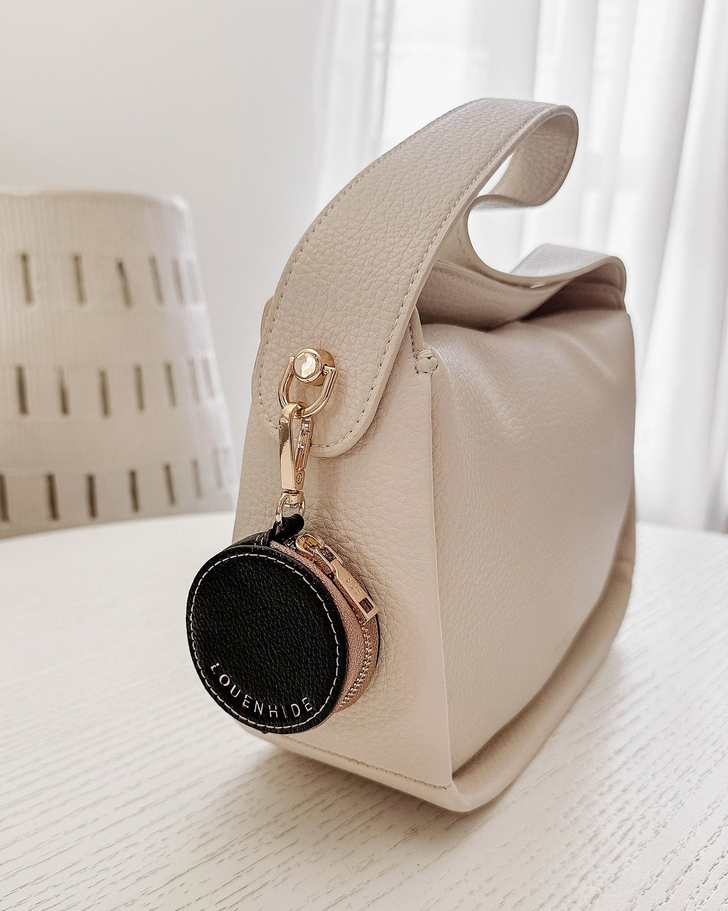 Airlie Bag Charm Black - Pure Apotheca