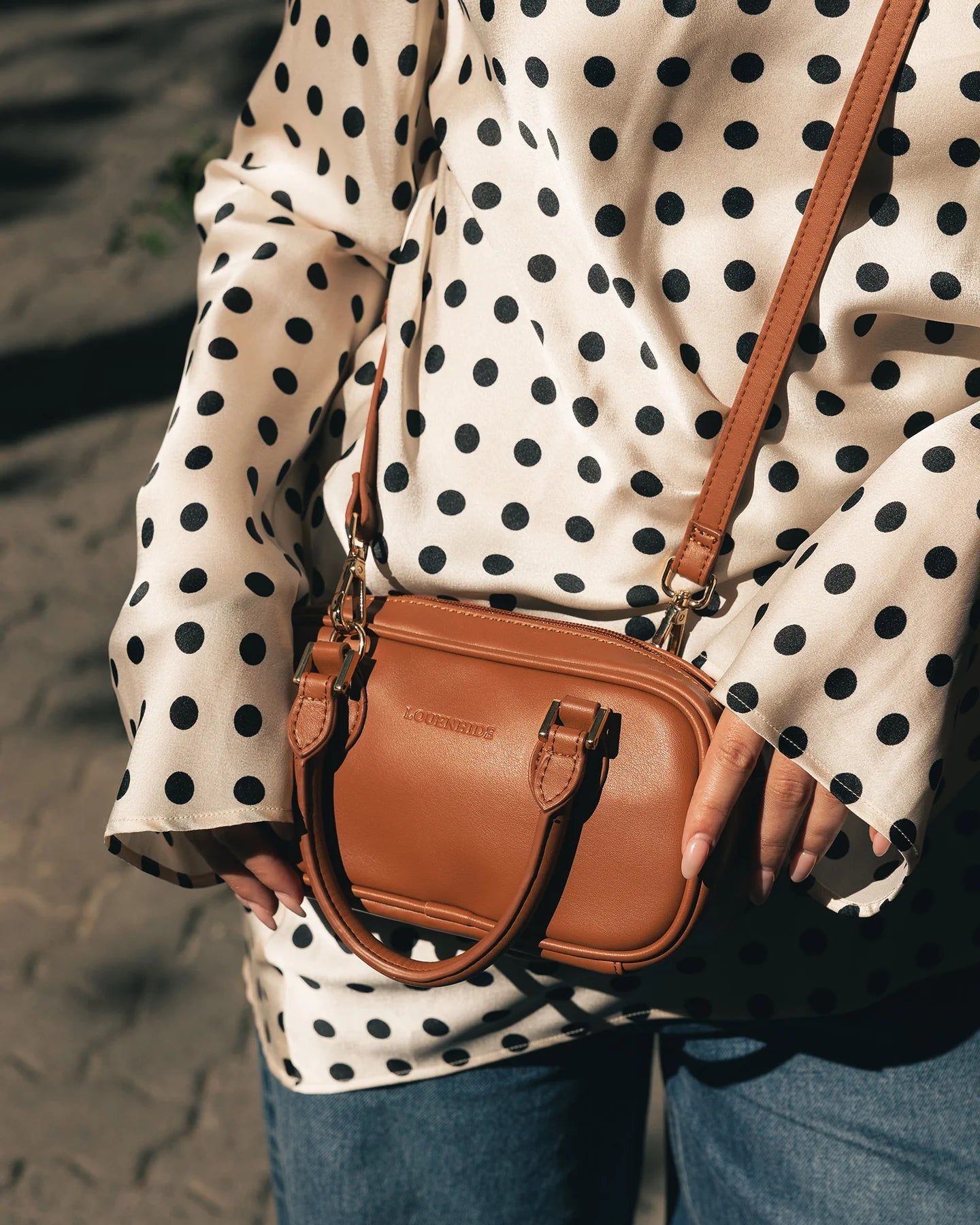 Arki Crossbody Bag Tan - Pure Apotheca