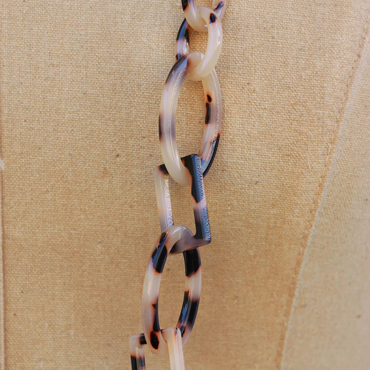 Beige Tortoise Shell Chain Link Necklace - Pure Apotheca