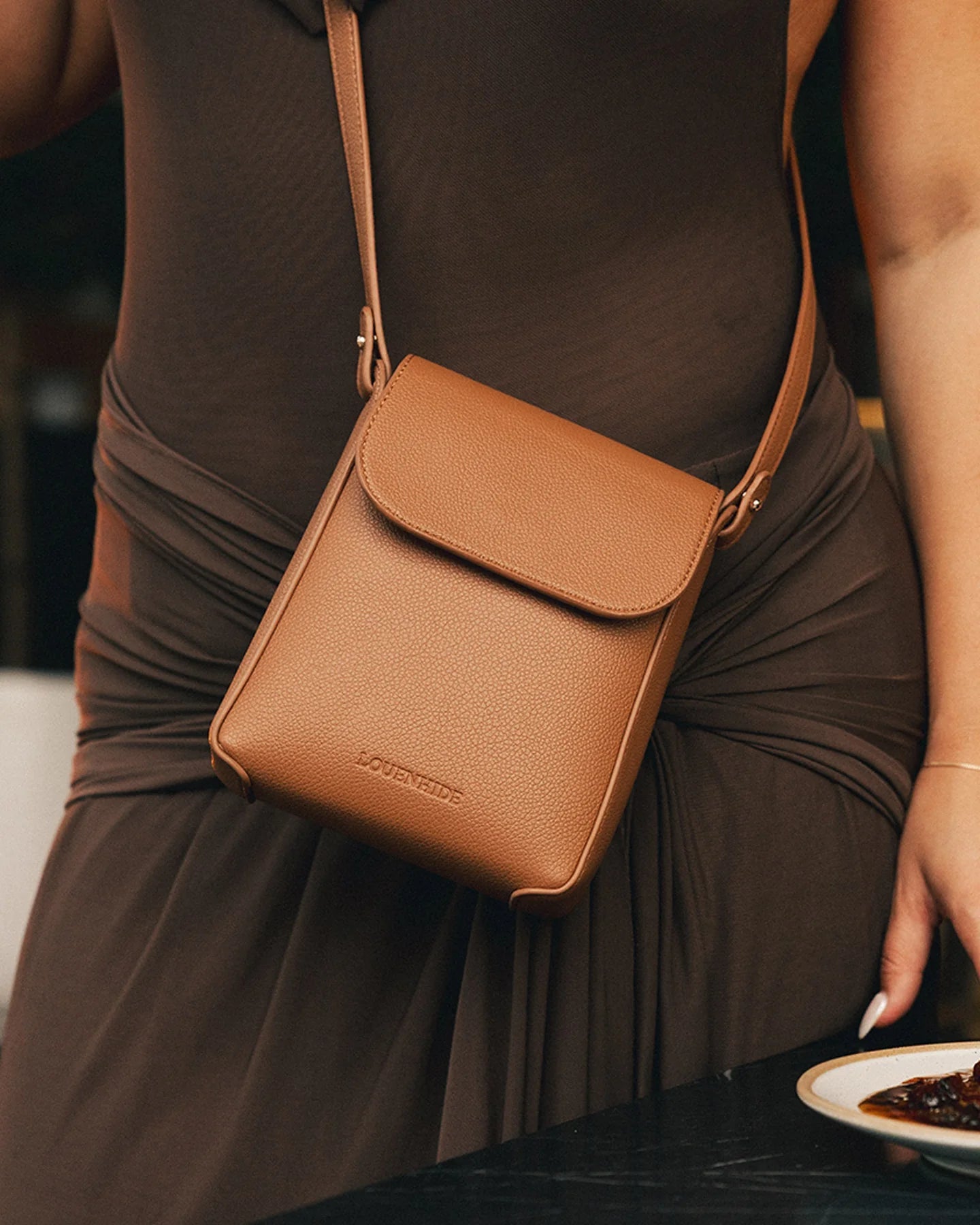 Bessie Crossbody Phone Bag Toffee - Pure Apotheca