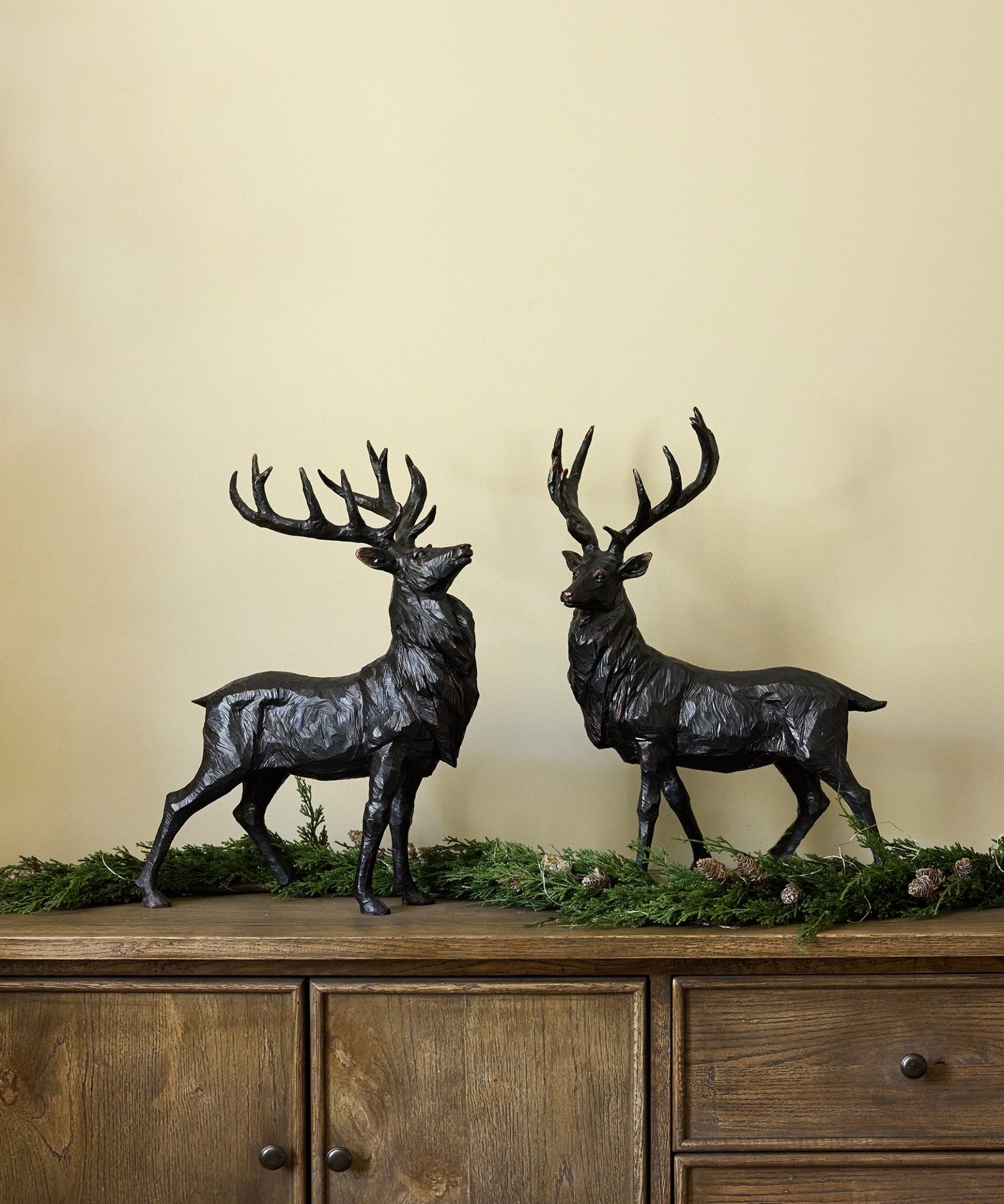 Black Stag Head Turning - Pure Apotheca