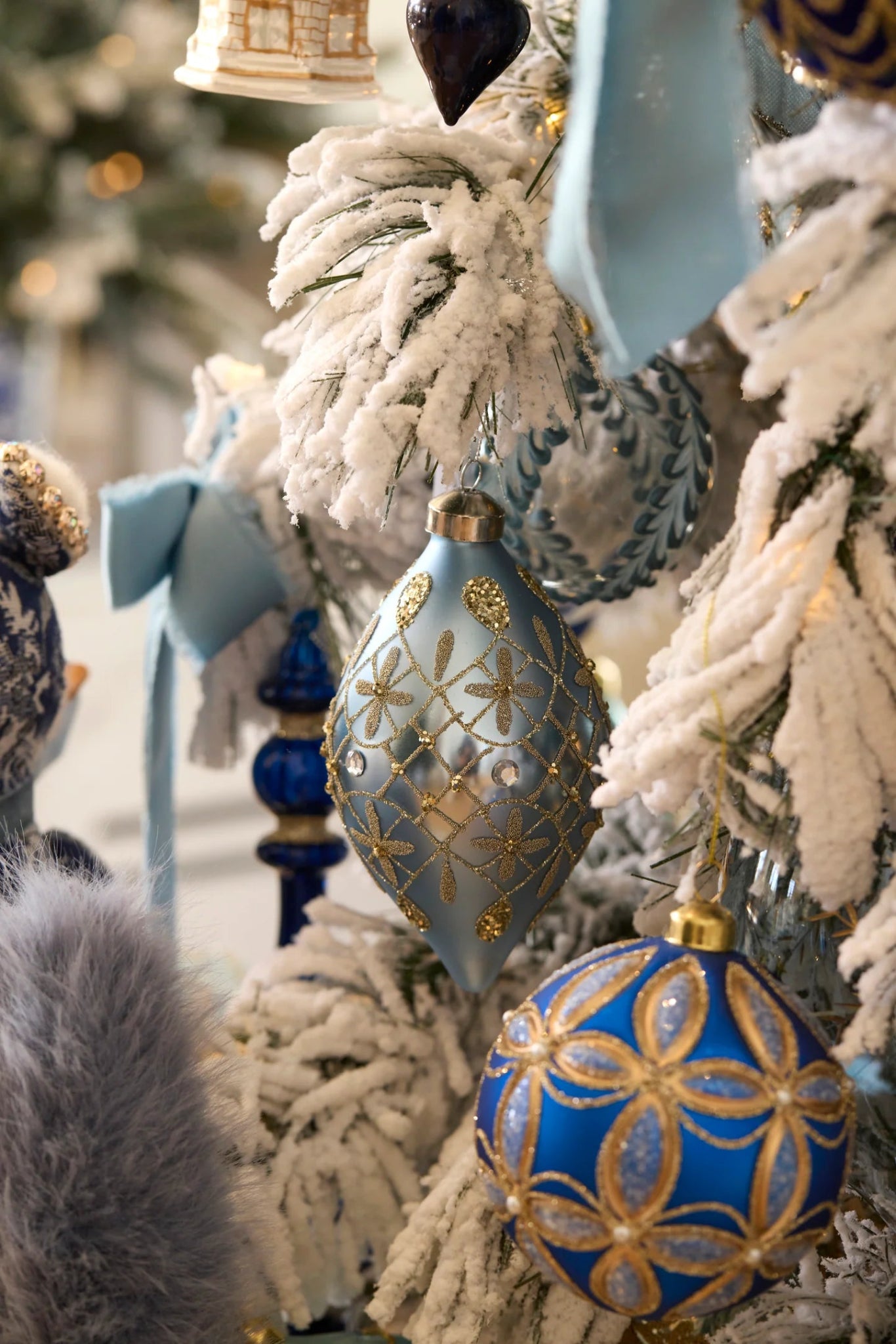 BLUE QUILTED FLEUR DROP BAUBLE - Pure Apotheca