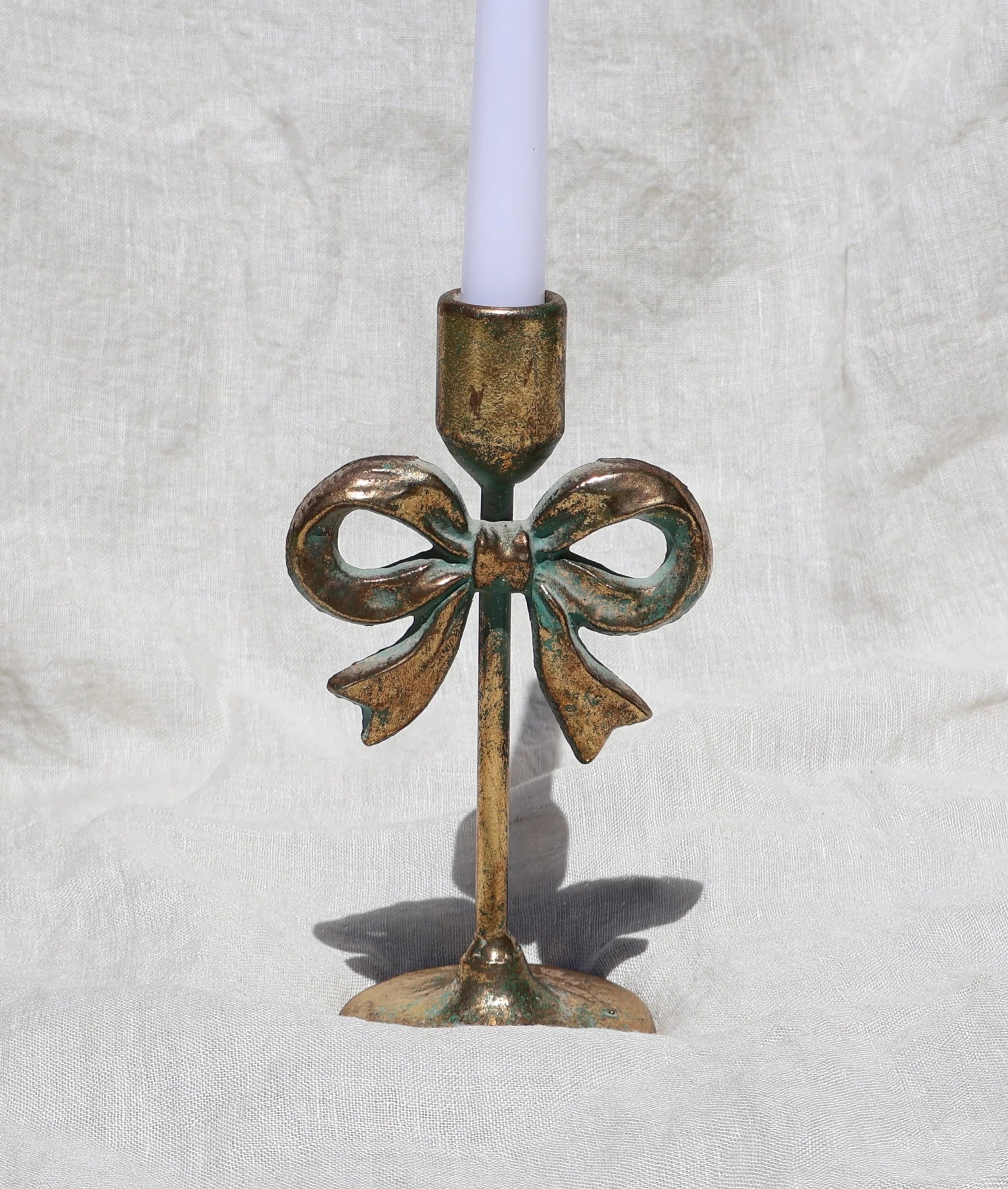Bow Design Candleholder Small - Pure Apotheca
