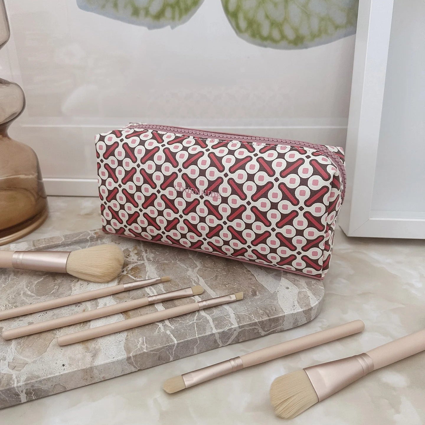 Brianna Makeup Bag Retro Pink - Pure Apotheca