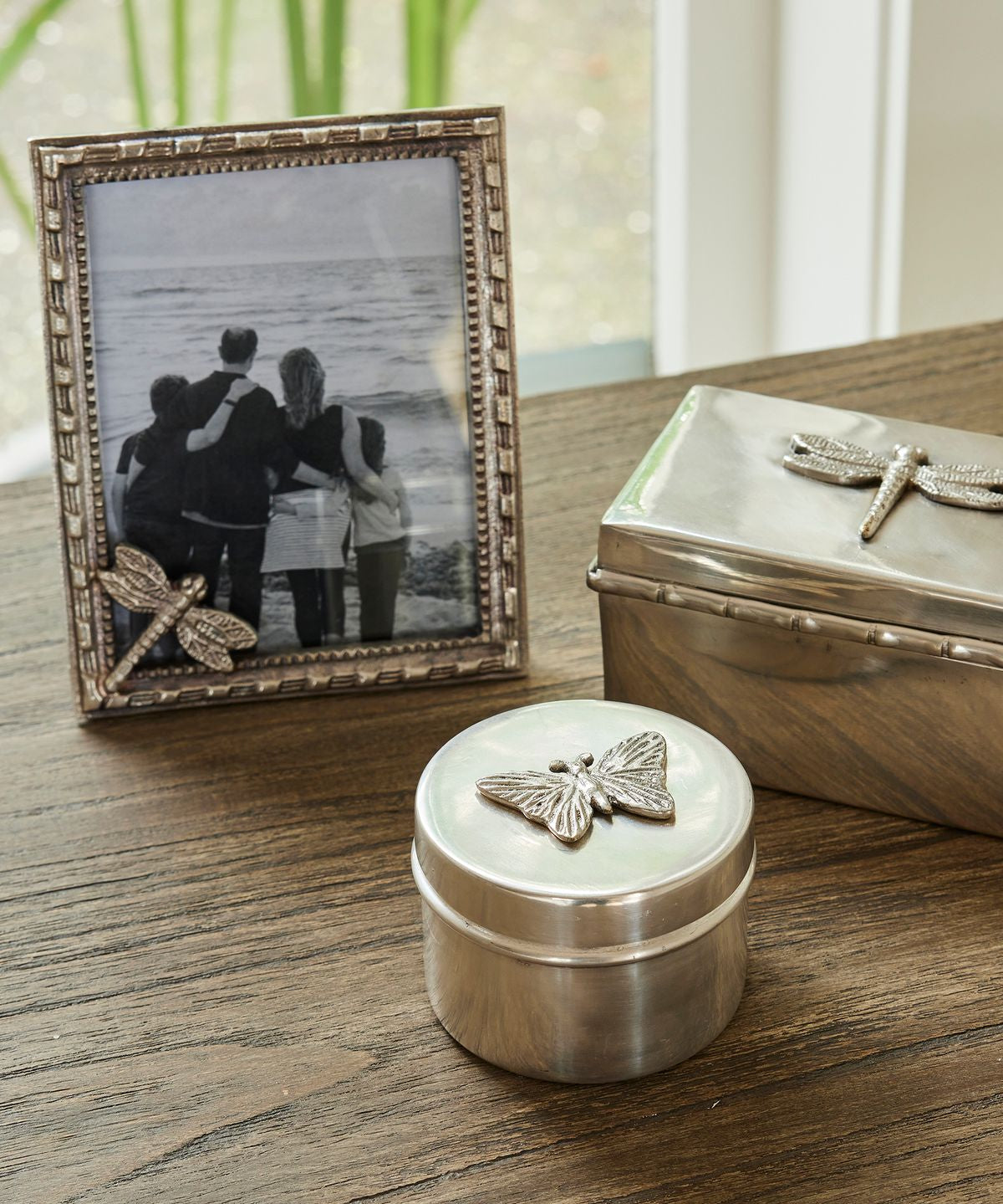 Butterfly Round Cannister - Pure Apotheca