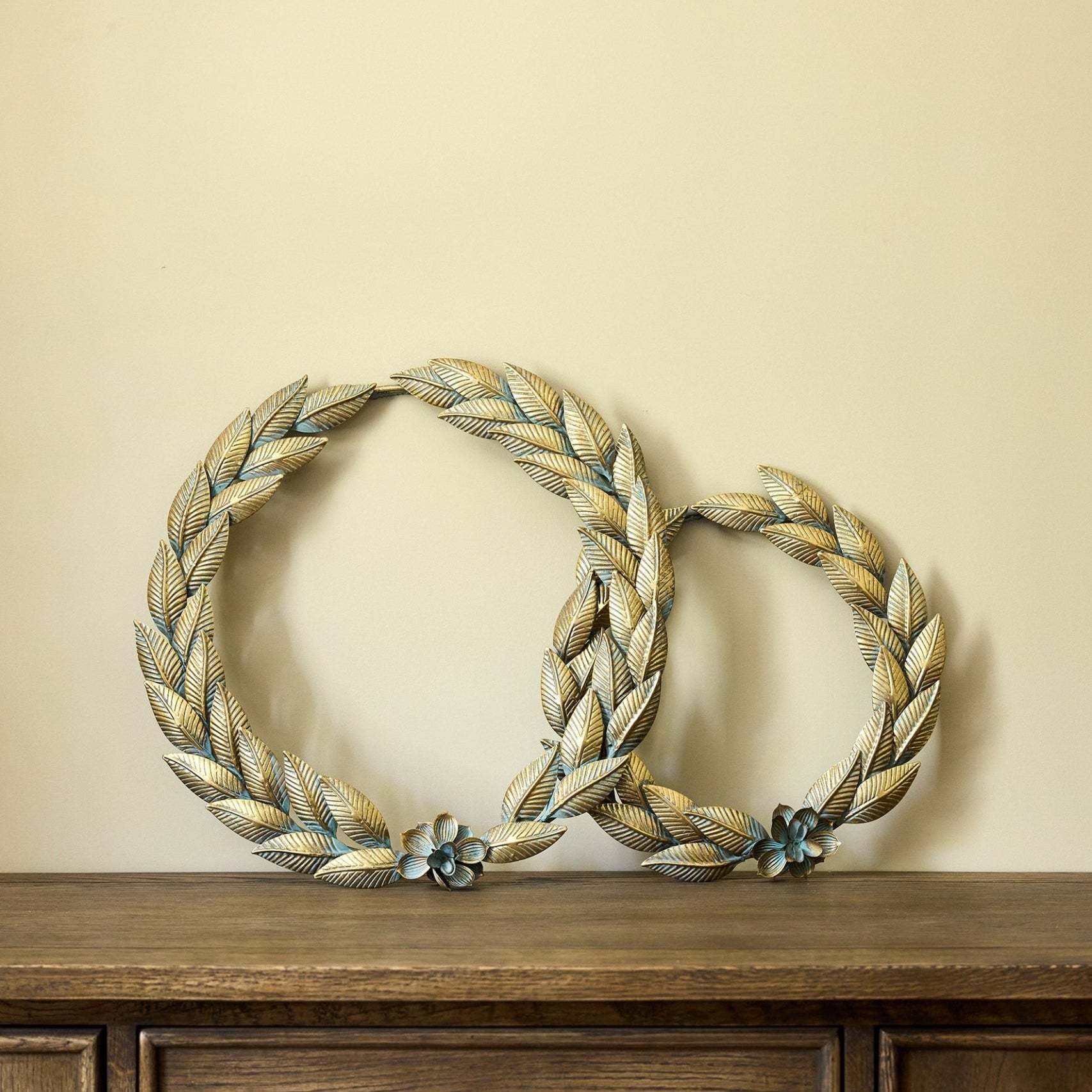 Calypso Wreath Small - Pure Apotheca