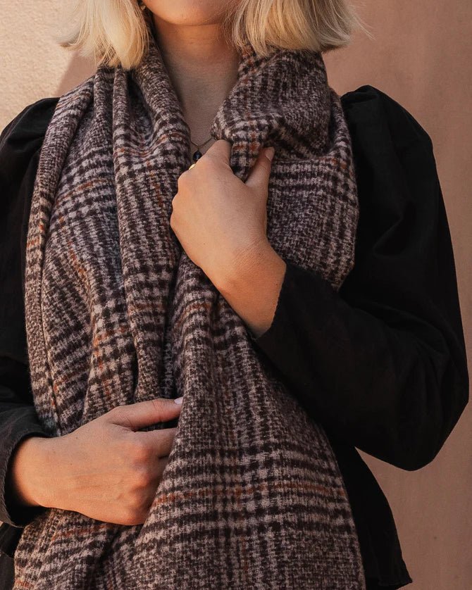 Cardiff Scarf Chocolate - Pure Apotheca