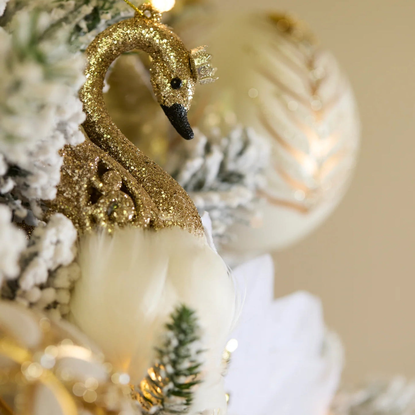 CHAMPAGNE FEATHERED SWAN HANGING - Pure Apotheca